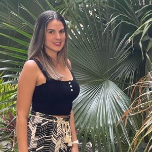 Meet your Posher, Christina